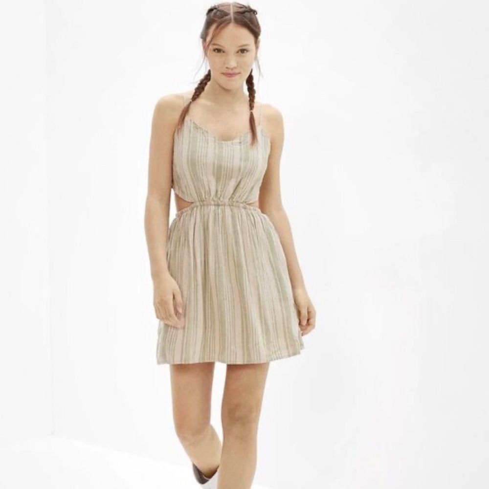 American Eagle Outfitters Green and Cream Smocked Sundress